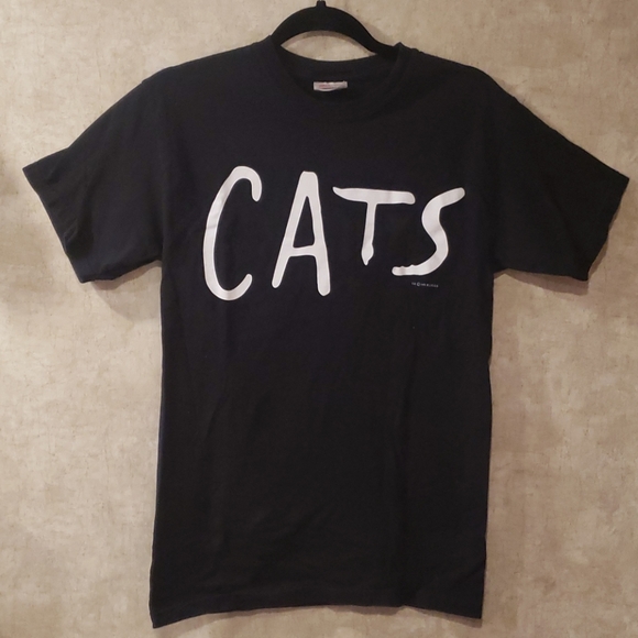 cats Tops - Vintage 1981 CATS Tshirt Musical Merch